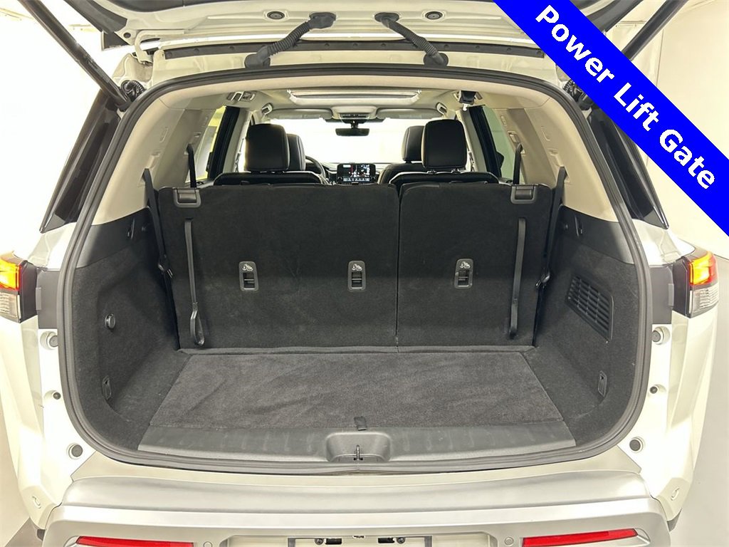 Used 2024 Nissan Pathfinder SL w/ SL Premium Package image 24