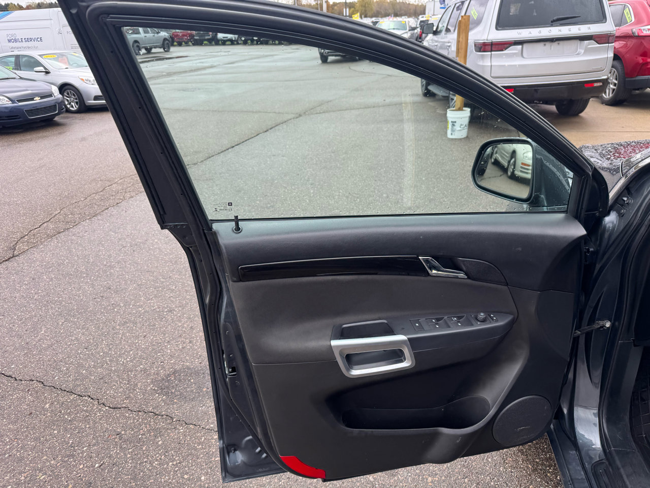 Used 2013 Chevrolet Captiva Sport LT image 14