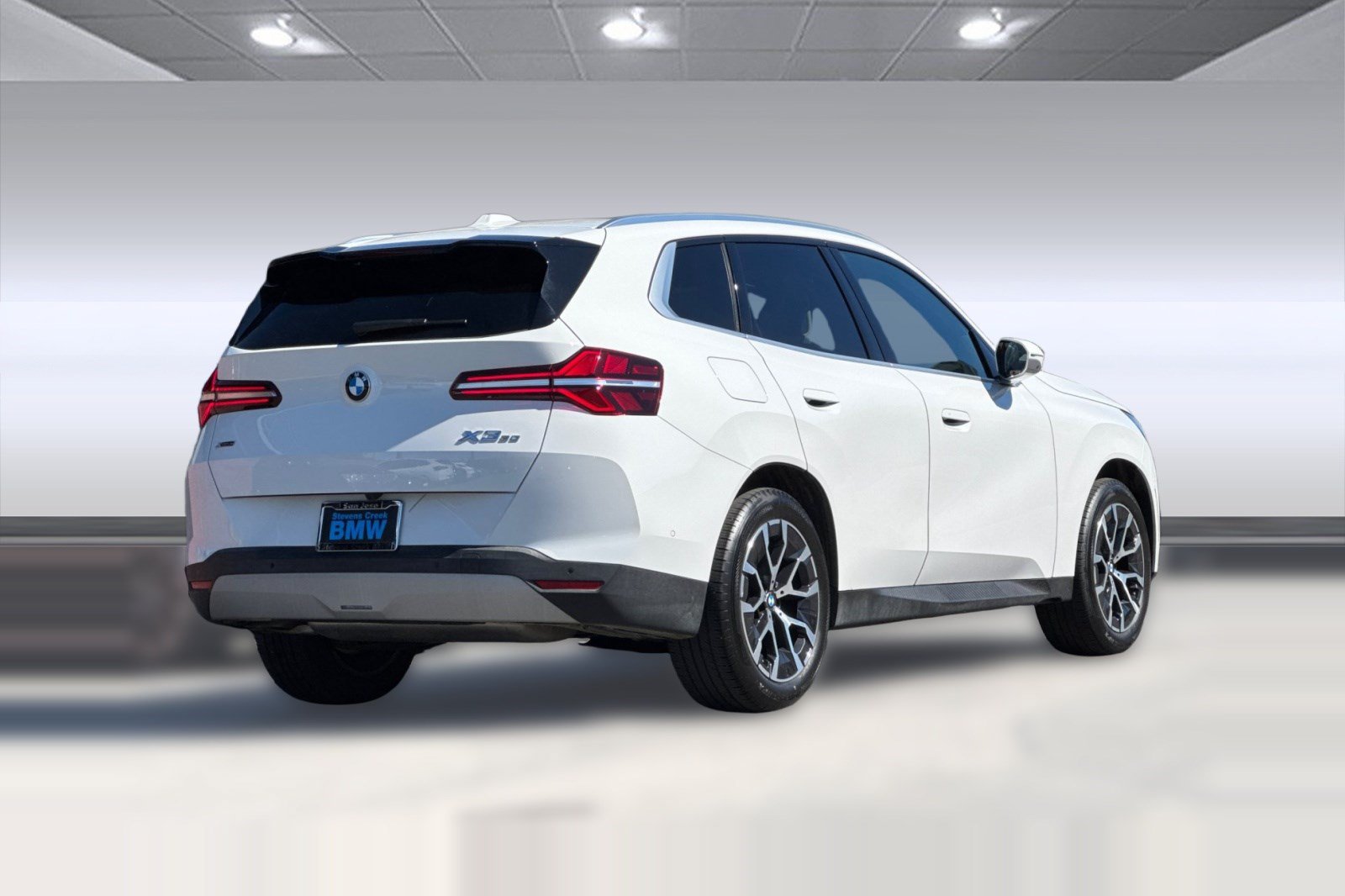 Used 2026 BMW X3 xDrive30i w/ Premium Package AWD/4WD image 9