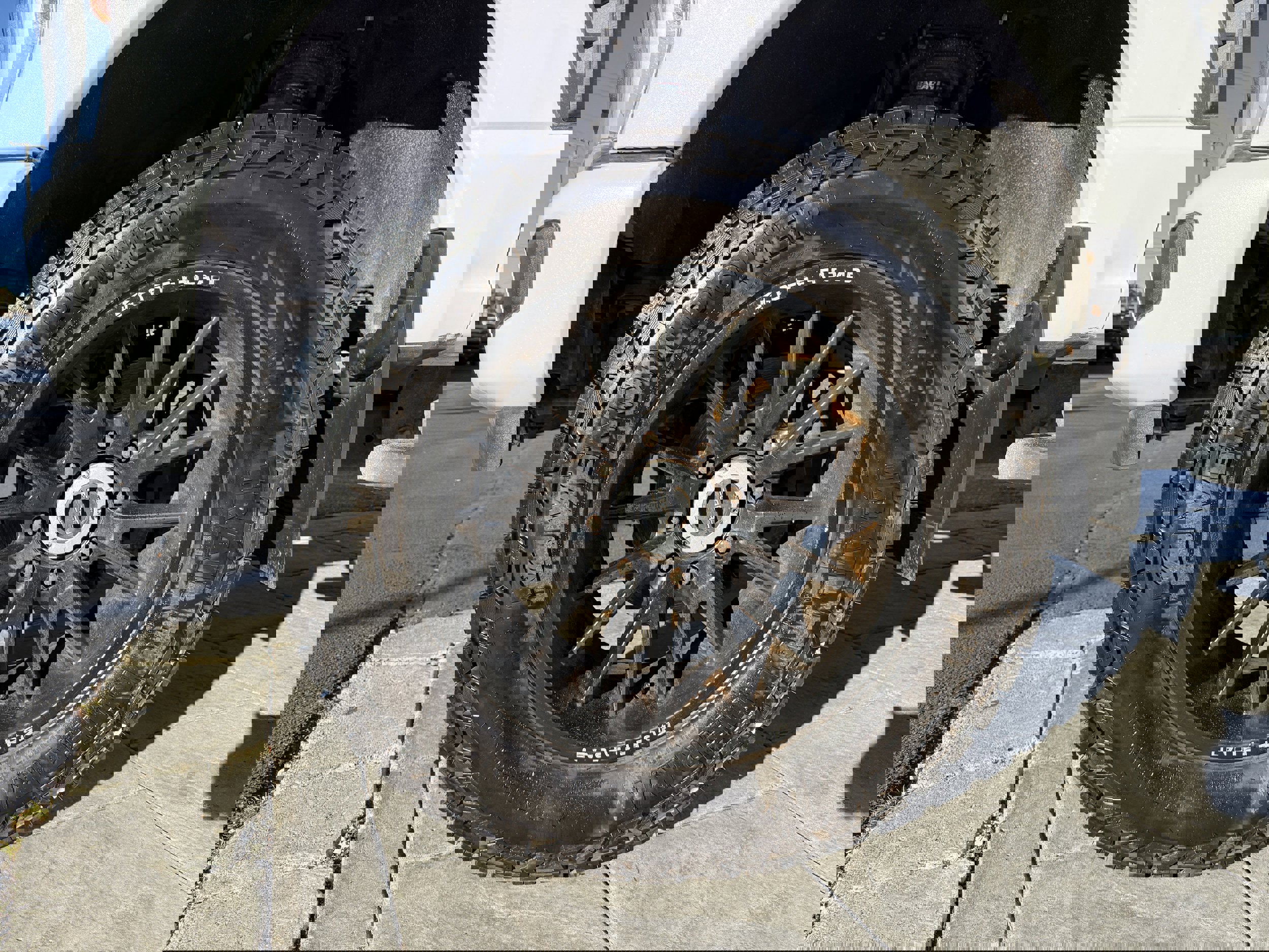 Used 2023 Ford F250 Lariat w/ Lariat Ultimate Package image 36