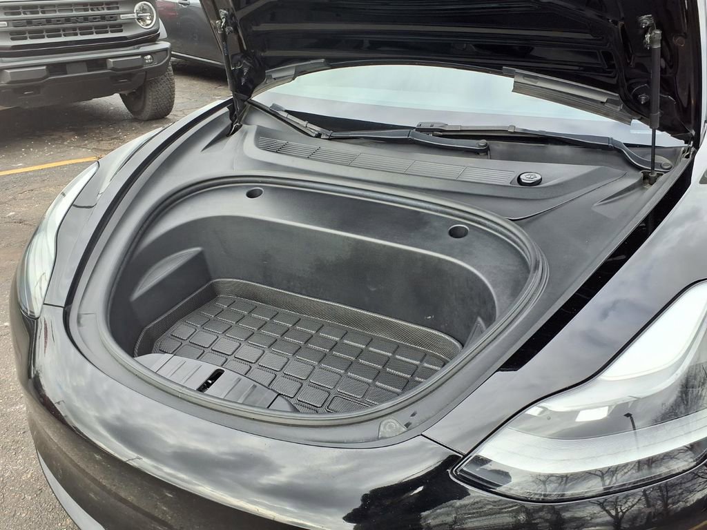 Used 2022 Tesla Model 3 Long Range image 16