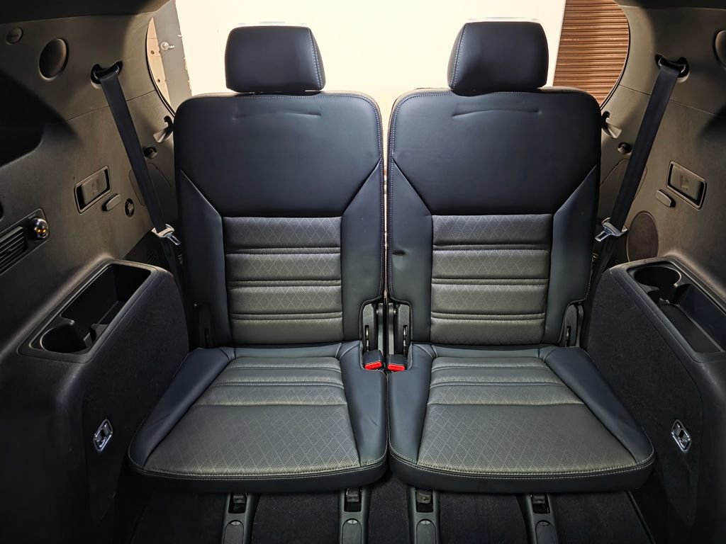 Used 2016 Kia Sorento SX image 26