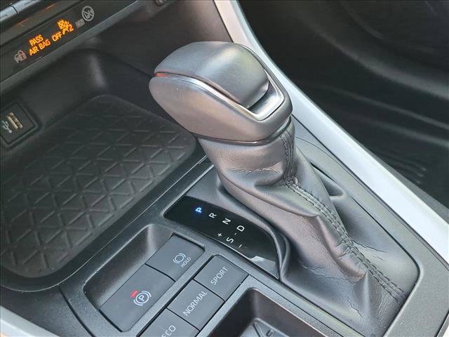 Used 2025 Toyota RAV4 XLE Premium FWD image 12