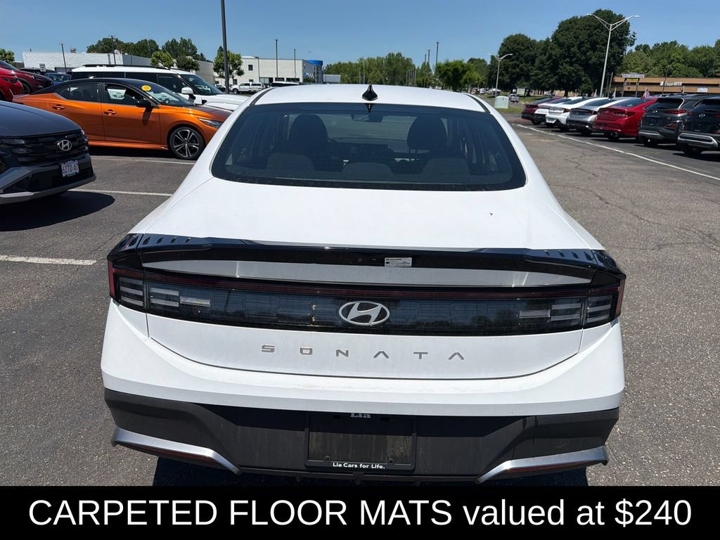 Certified 2025 Hyundai Sonata SE FWD image 5