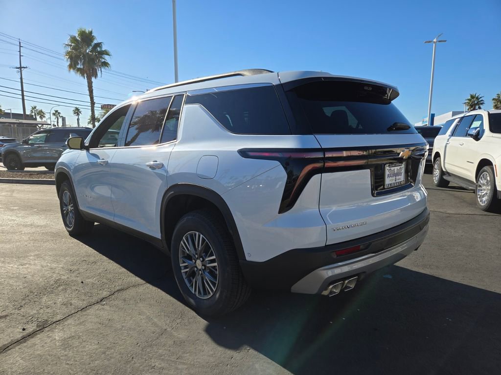 New 2026 Chevrolet Traverse LT w/ Enhanced Driving Package FWD image 3