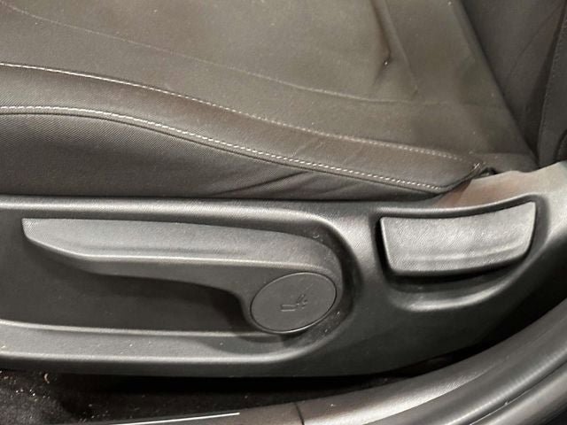 Used 2023 Hyundai Elantra SEL w/ Convenience Package FWD image 17