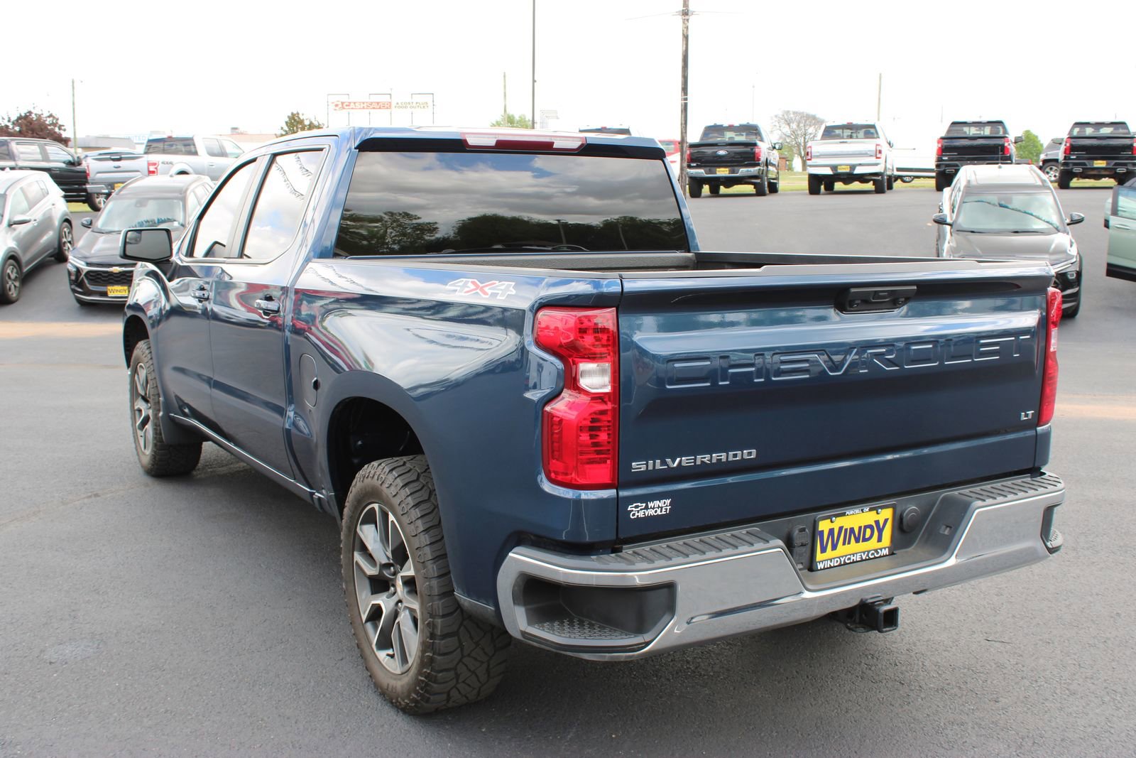 Used 2022 Chevrolet Silverado 1500 LT image 6