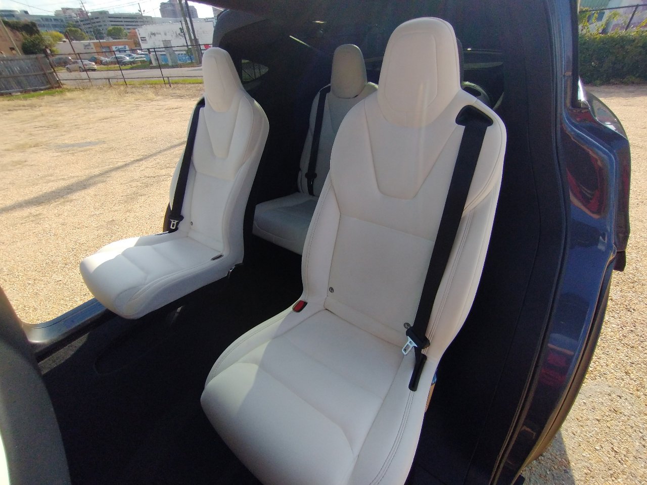 Used 2020 Tesla Model X Performance image 32