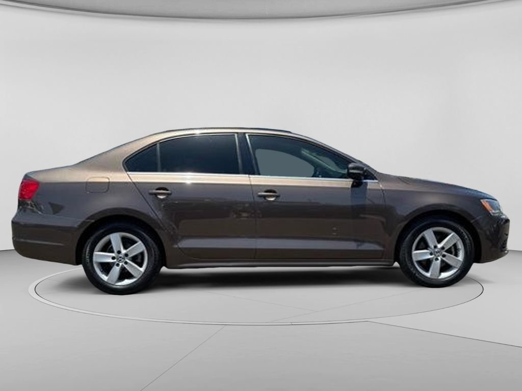 Used 2014 Volkswagen Jetta TDI FWD image 31