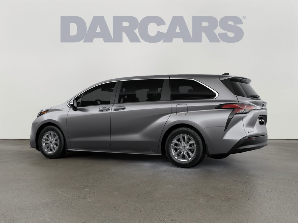 New 2026 Toyota Sienna LE AWD/4WD image 5