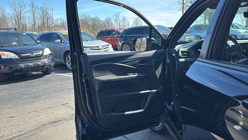 Certified 2023 Honda Passport EX-L image 11