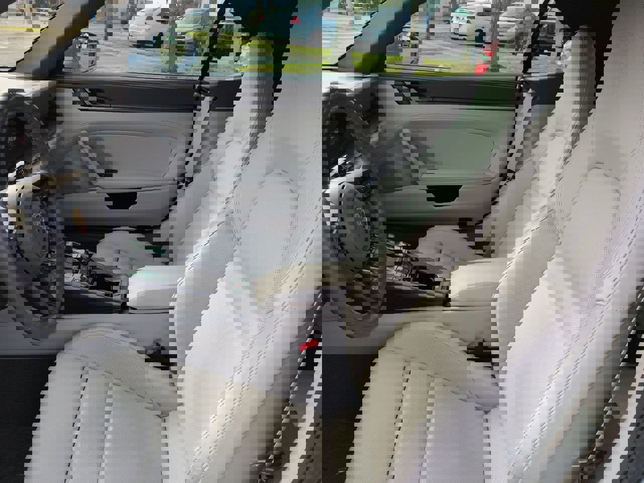 Used 2022 Porsche 911 Carrera RWD image 13