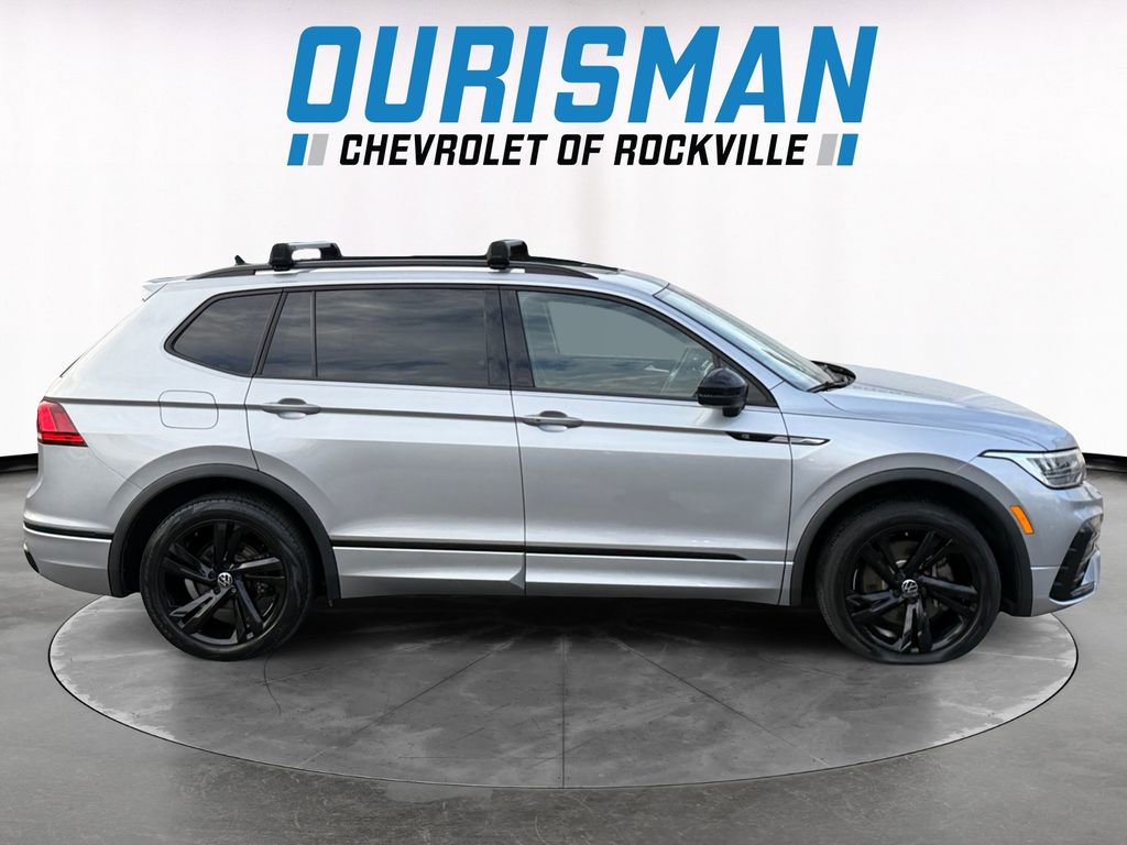 Used 2023 Volkswagen Tiguan SE R-Line FWD image 7