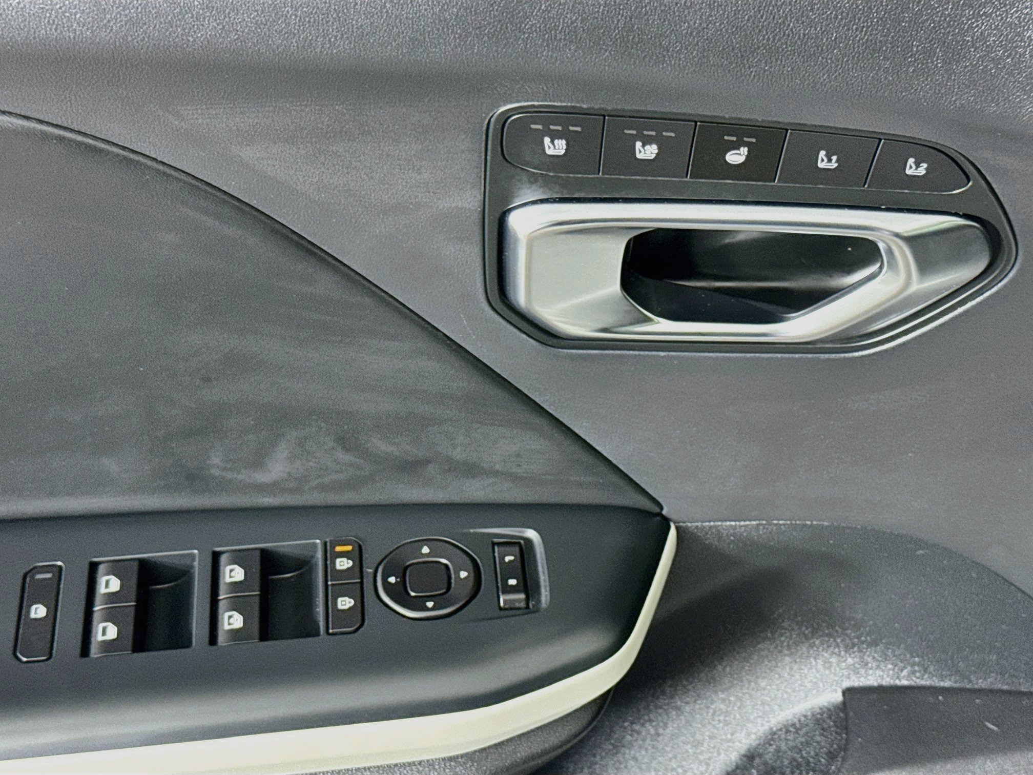 Used 2026 Kia K4 GT-Line w/ GT-Line Premium Package FWD image 22