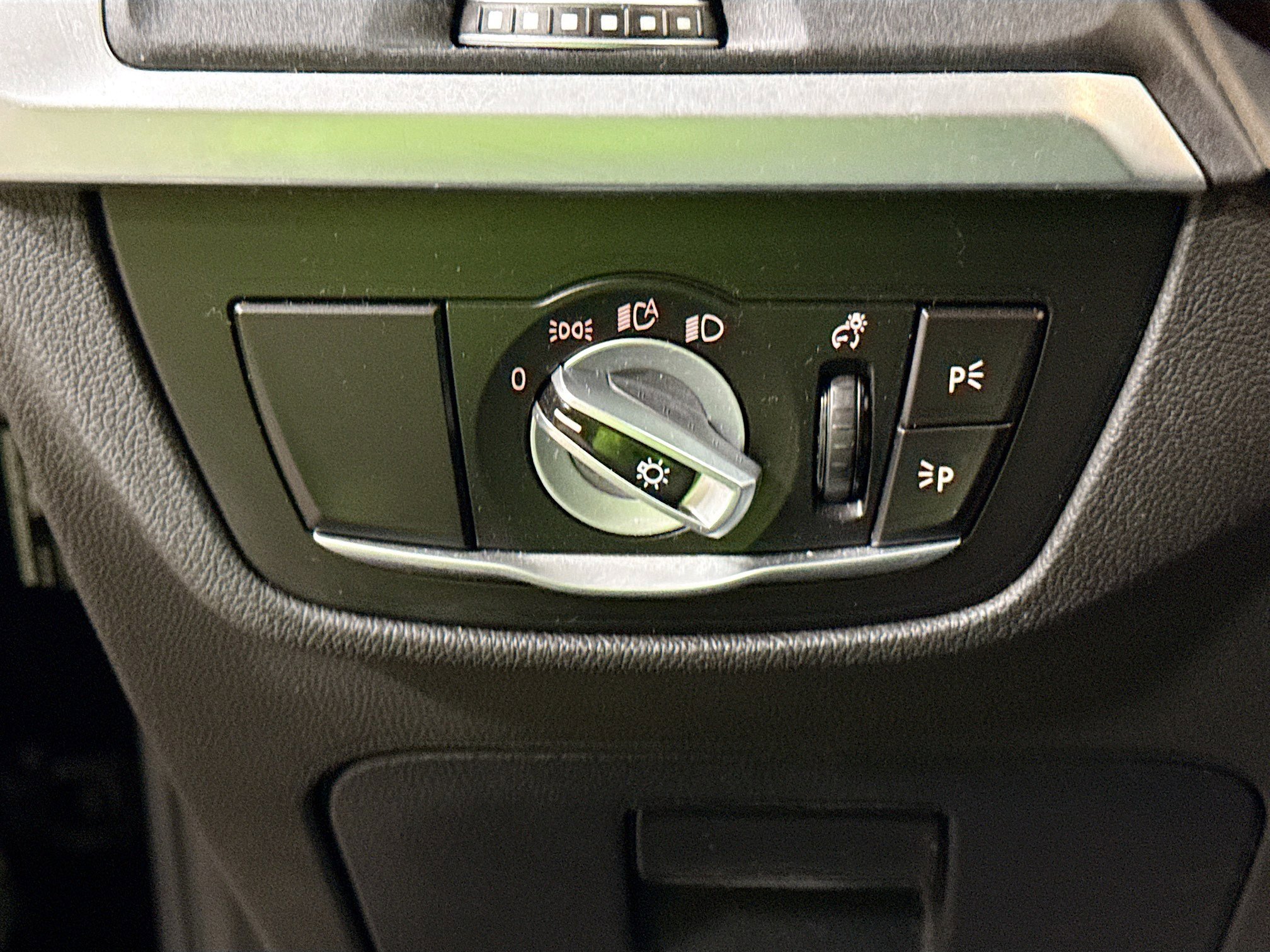 Certified 2023 BMW X4 xDrive30i w/ M Sport Package image 35