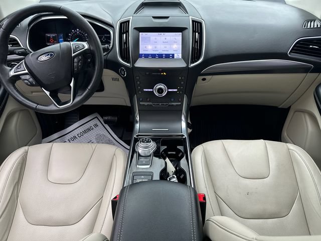 Used 2020 Ford Edge Titanium w/ Equipment Group 301A AWD/4WD image 23