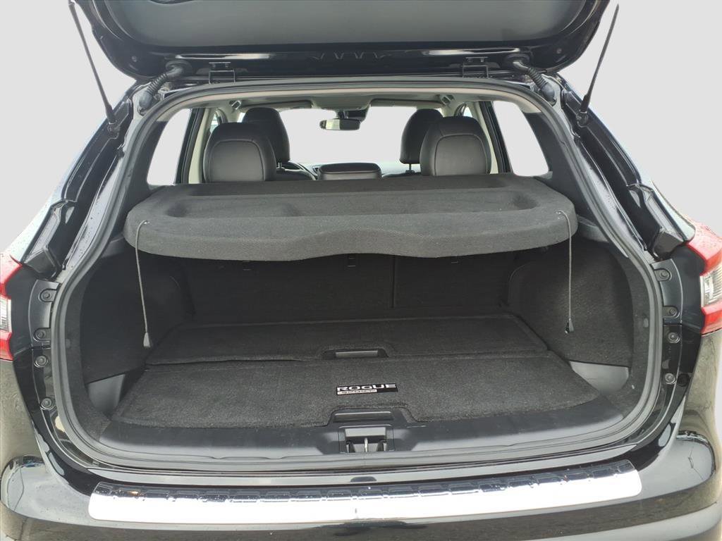 Used 2022 Nissan Rogue Sport SL w/ Premium Package image 15