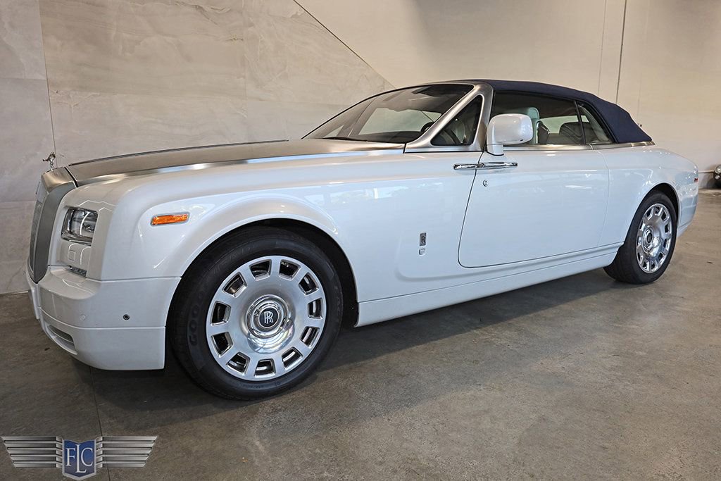 Used 2017 Rolls-Royce Phantom Drophead Coupe image 4