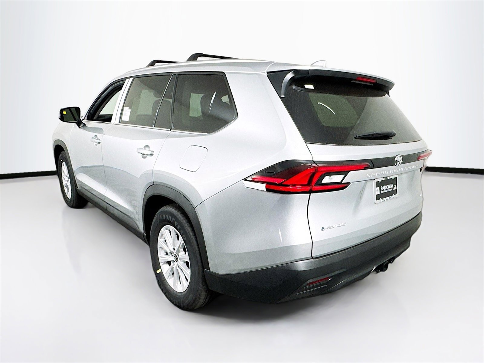 New 2026 Toyota Grand Highlander XLE image 4