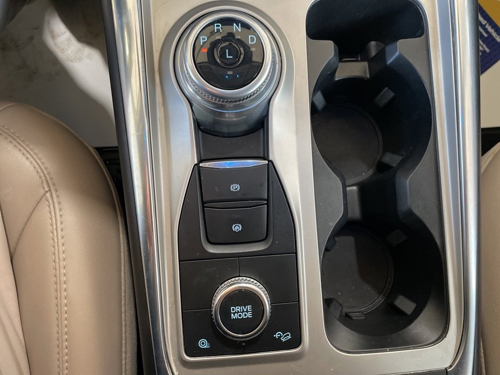 Certified 2022 Ford Explorer XLT w/ Equipment Group 202A image 25