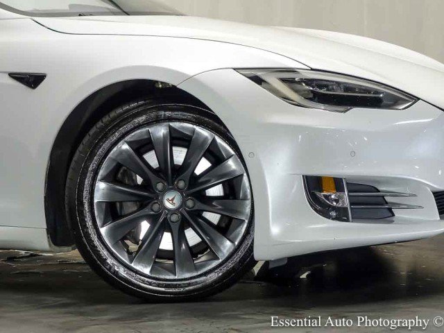 Used 2017 Tesla Model S 100D AWD/4WD image 3