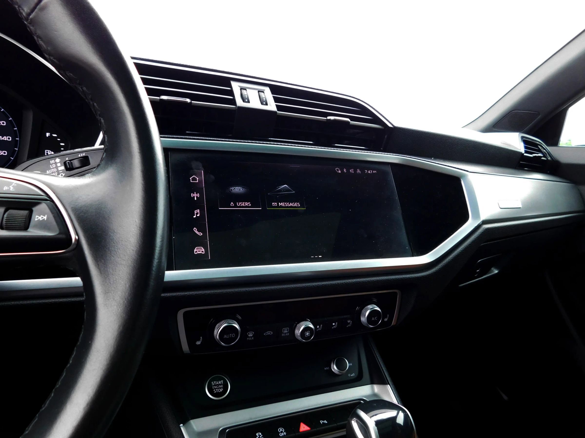 Used 2024 Audi Q3 2.0T Premium AWD/4WD image 19