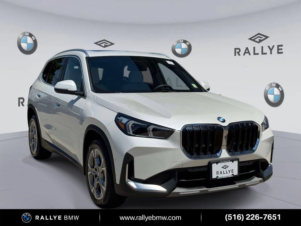 Certified 2023 BMW X1 xDrive28i w/ Convenience Package AWD/4WD image 1