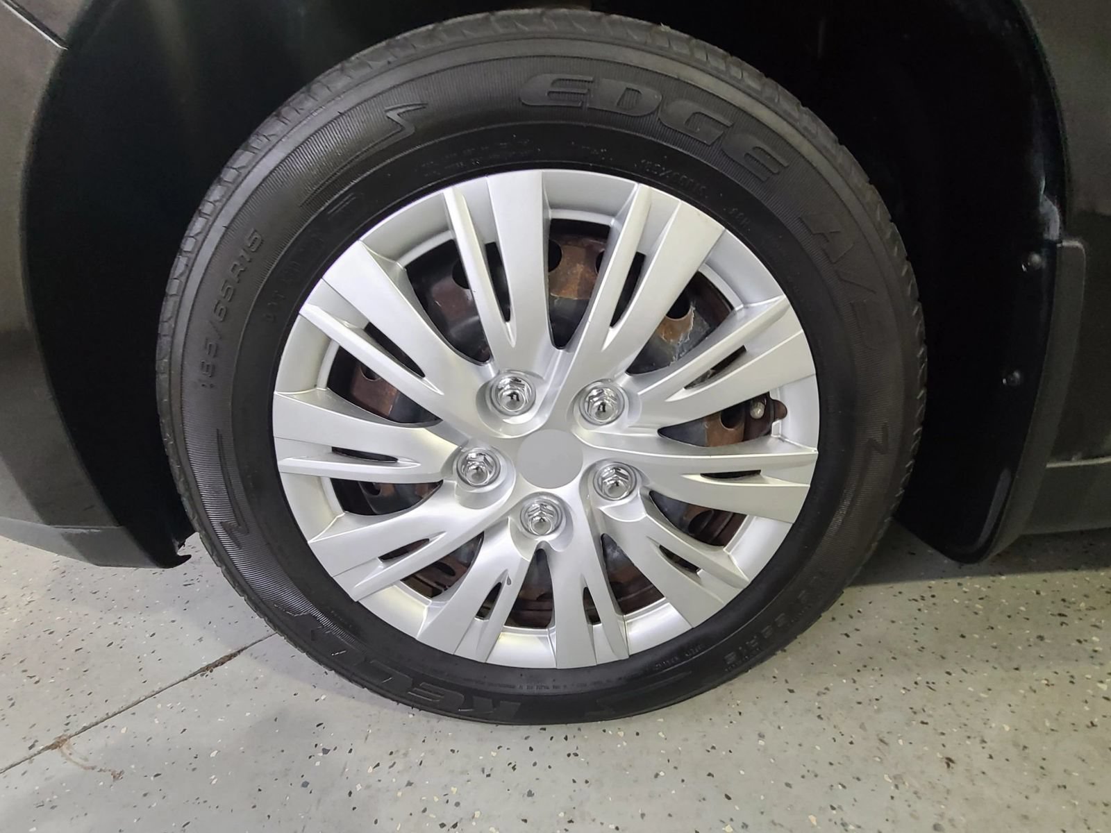 Used 2012 Nissan Versa 1.8 S w/ Plus Pkg FWD image 9