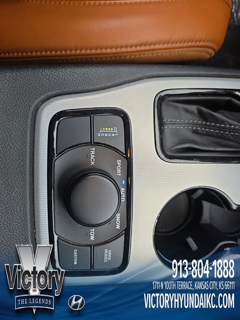 Used 2021 Jeep Grand Cherokee Trackhawk w/ Trailer Tow Group IV AWD/4WD image 14