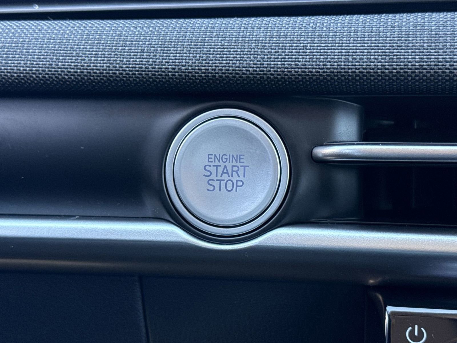 New 2026 Hyundai Tucson Limited image 30