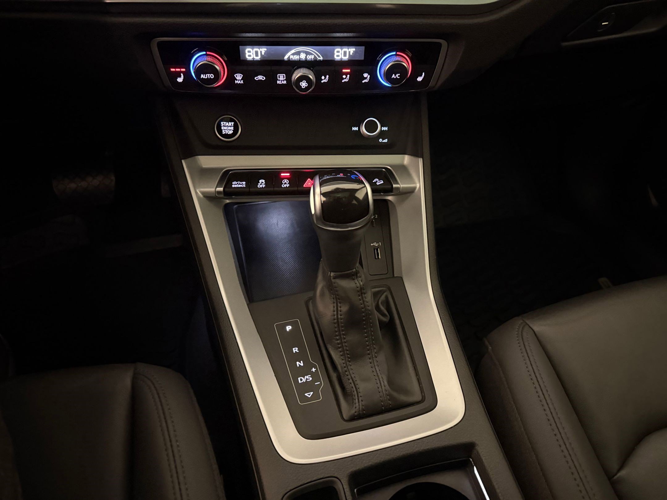 Certified 2021 Audi Q3 2.0T Premium w/ Convenience Package image 19