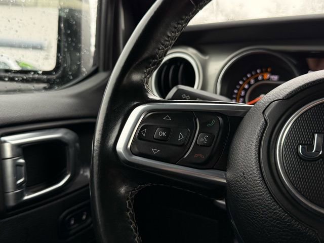 Used 2022 Jeep Wrangler Unlimited Sahara image 9