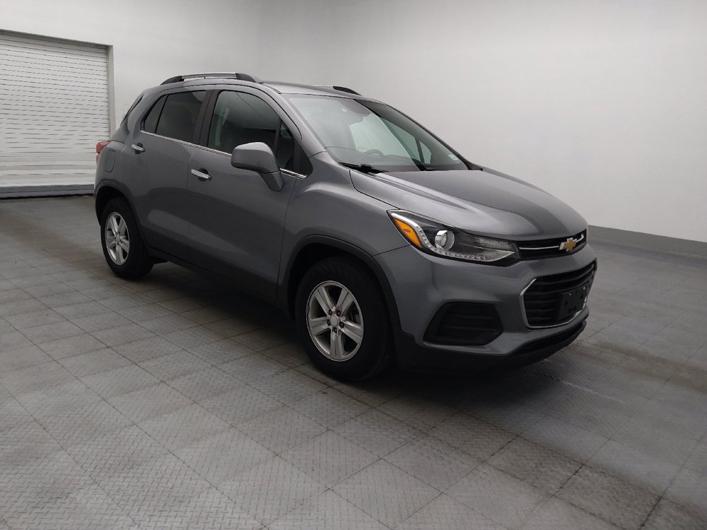 Used 2020 Chevrolet Trax LT w/ LT Convenience Package FWD image 11