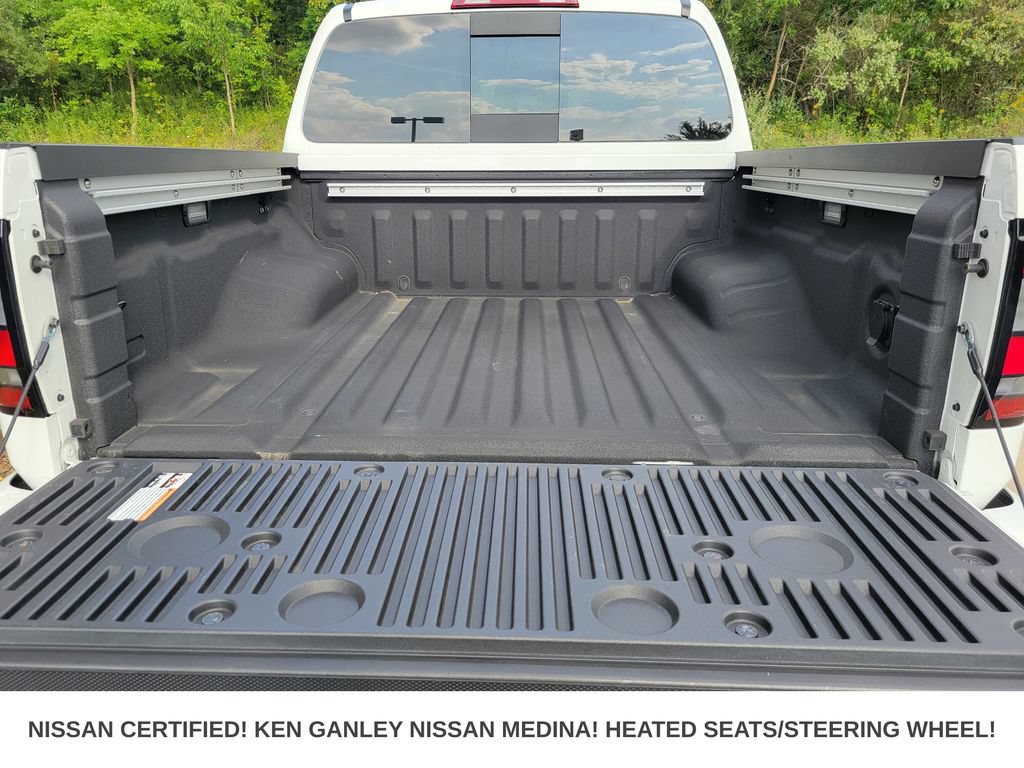 Certified 2025 Nissan Frontier SV w/ SV Convenience Package AWD/4WD image 17
