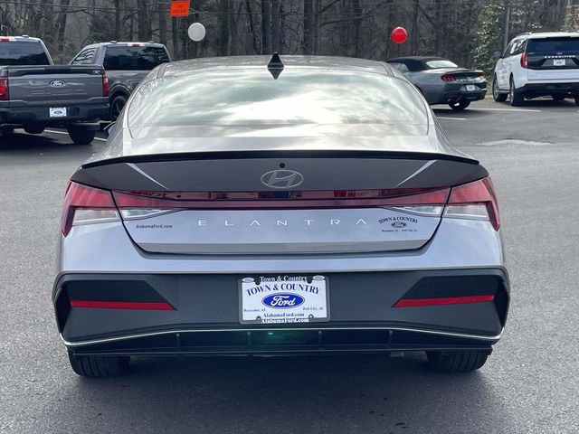 Used 2026 Hyundai Elantra Sport image 22