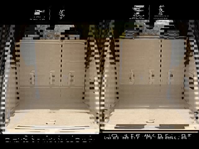 Certified 2023 Cadillac Escalade ESV Premium Luxury Platinum image 30