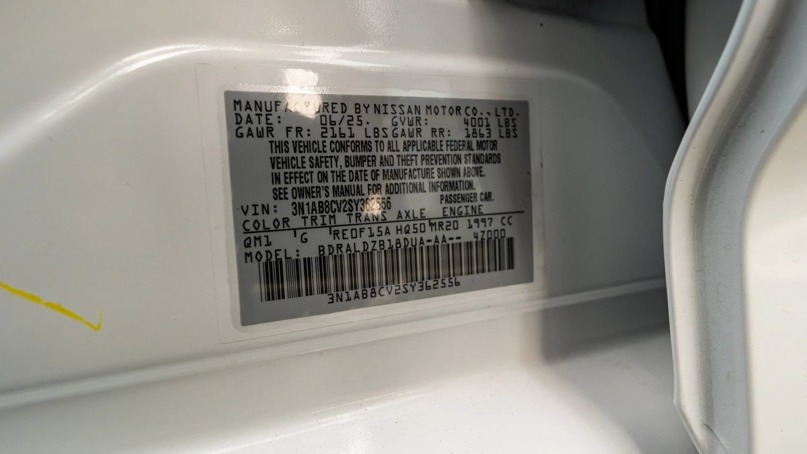 Used 2025 Nissan Sentra SV FWD image 38