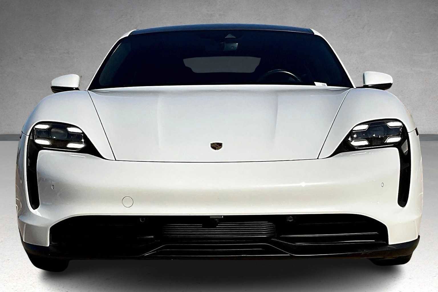 Used 2020 Porsche Taycan 4S image 6