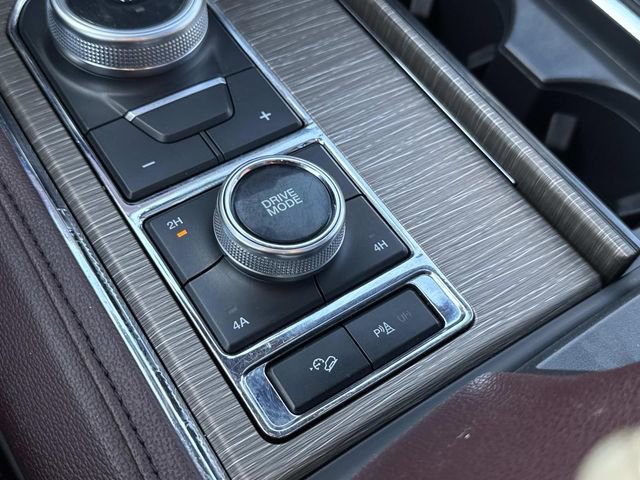 Used 2023 Ford Expedition Limited image 30