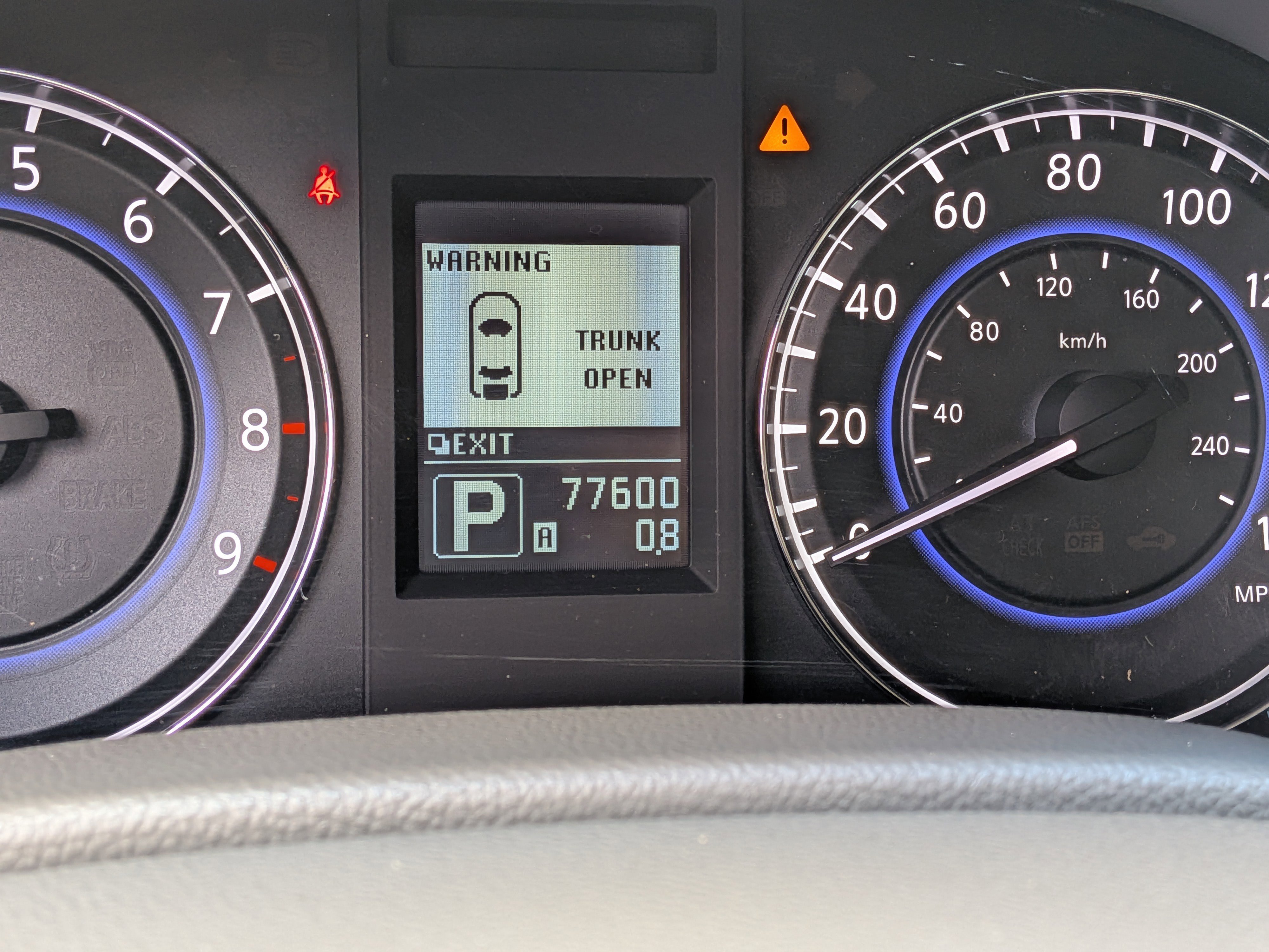Used 2010 INFINITI G37 x w/ Premium Pkg image 26