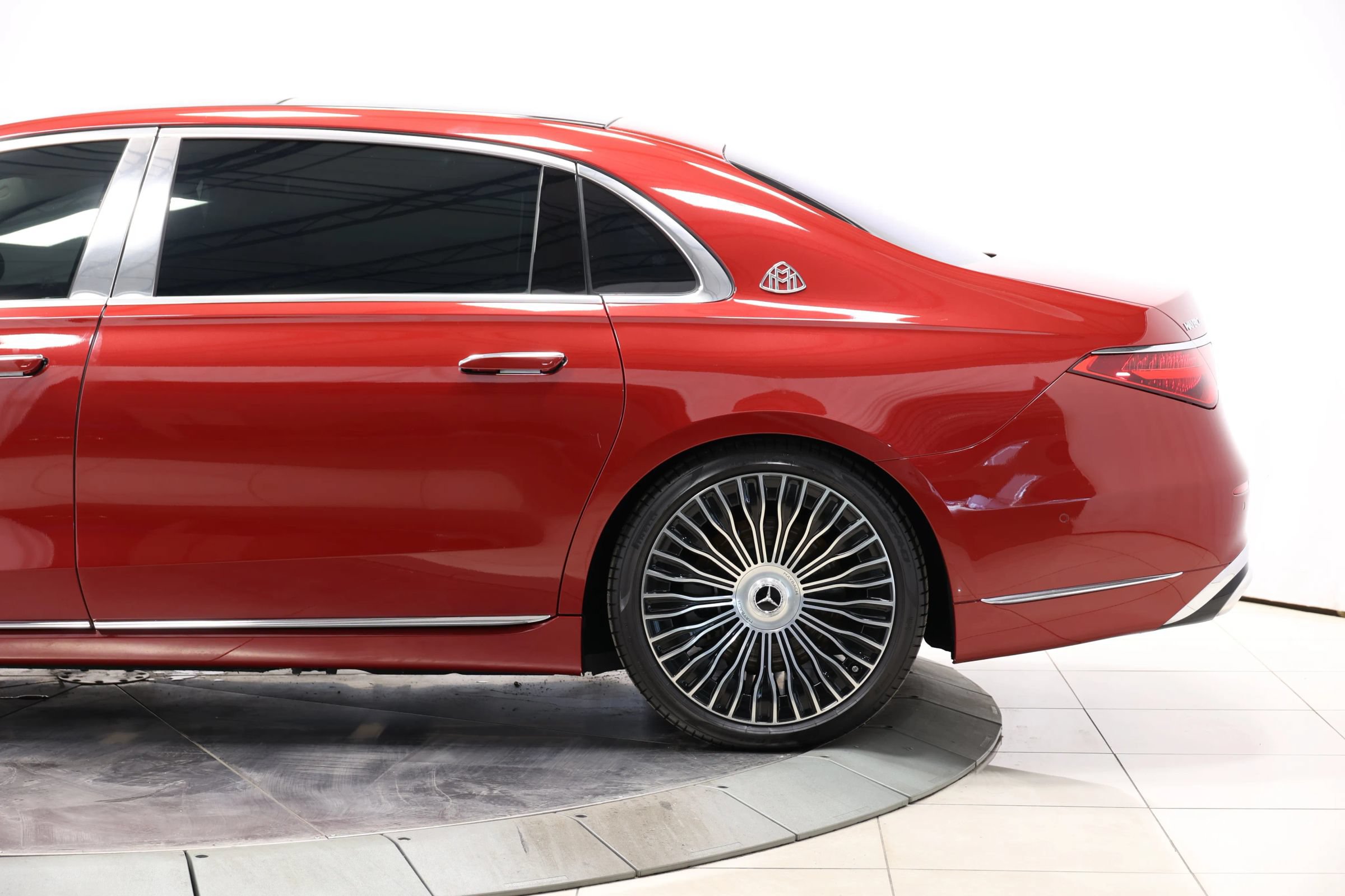 Used 2021 Mercedes-Benz Maybach S 580 4MATIC image 12