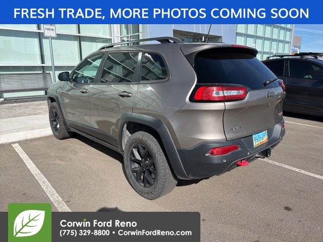 Used 2018 Jeep Cherokee Trailhawk w/ Quick Order Package 27L AWD/4WD image 5