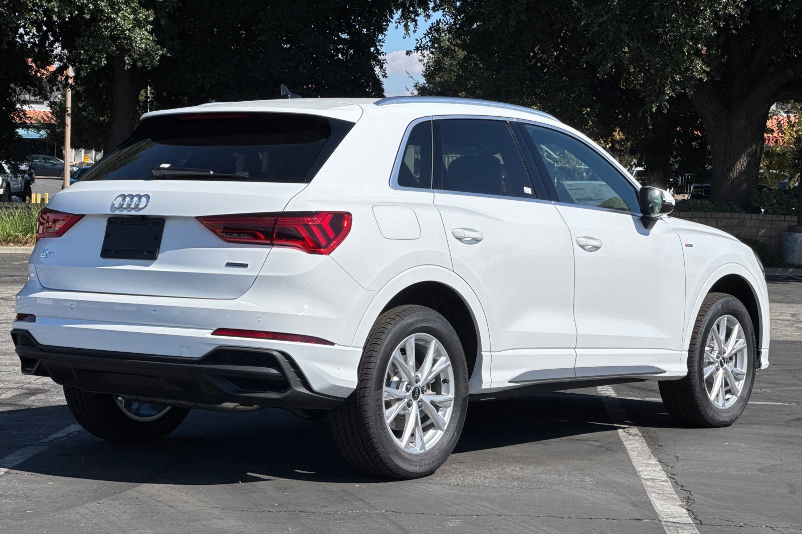 New 2025 Audi Q3 2.0T Premium image 4