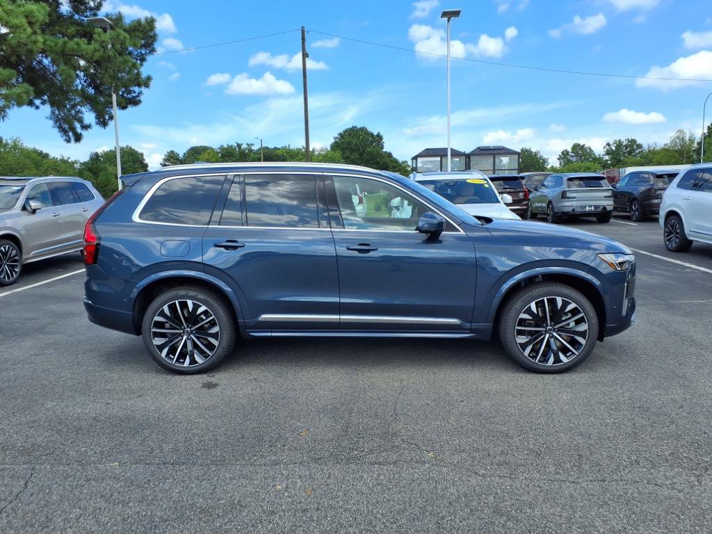 New 2026 Volvo XC90 T8 Plus image 2