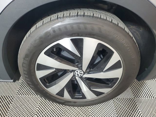 Used 2024 Volkswagen ID.4 2WD image 9