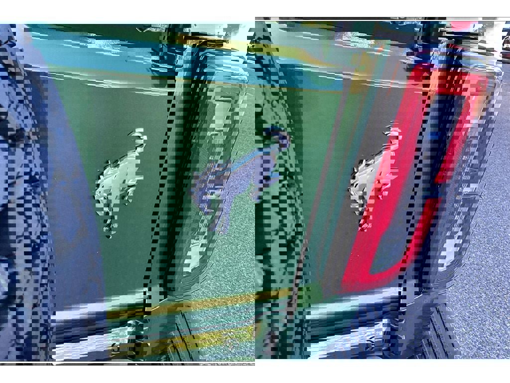 Used 2024 Ford Bronco Badlands image 33