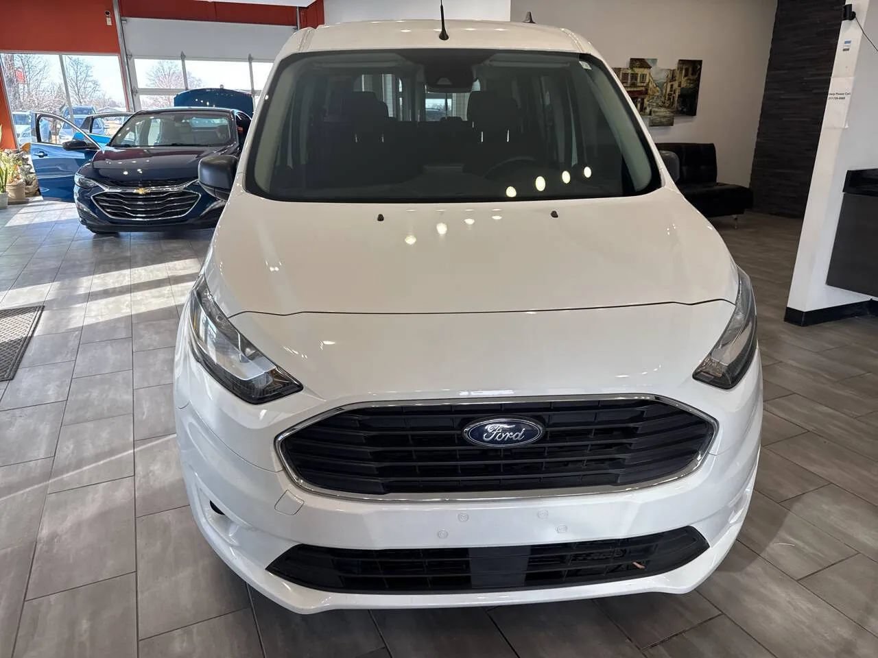 Used 2022 Ford Transit Connect XLT FWD image 6