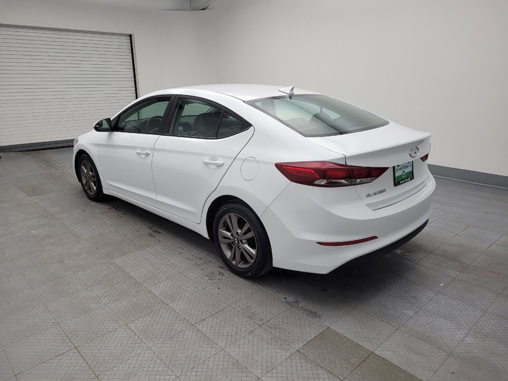Used 2017 Hyundai Elantra SE image 3