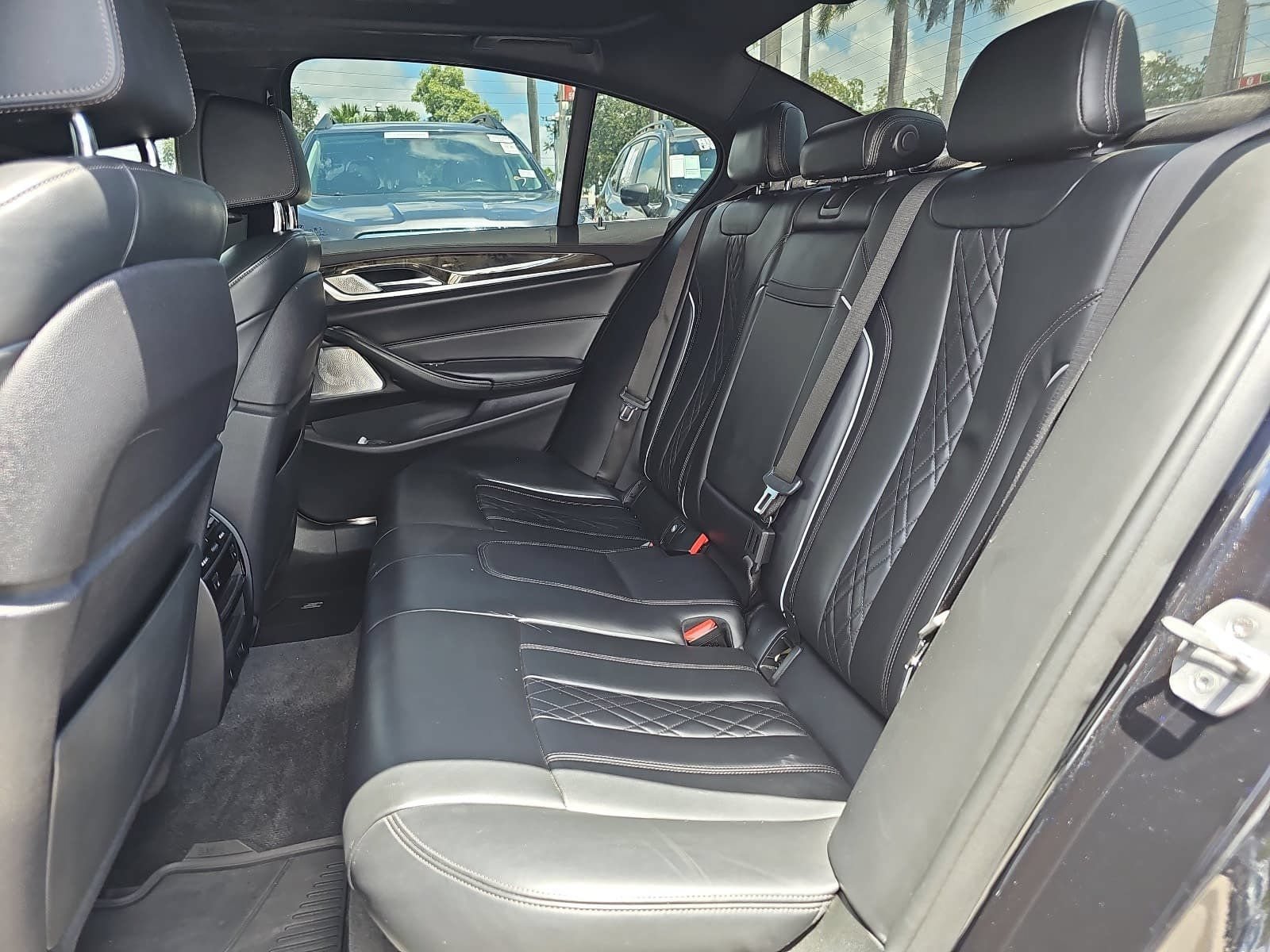 Used 2018 BMW M550i xDrive w/ Driving Assistance Package AWD/4WD image 13
