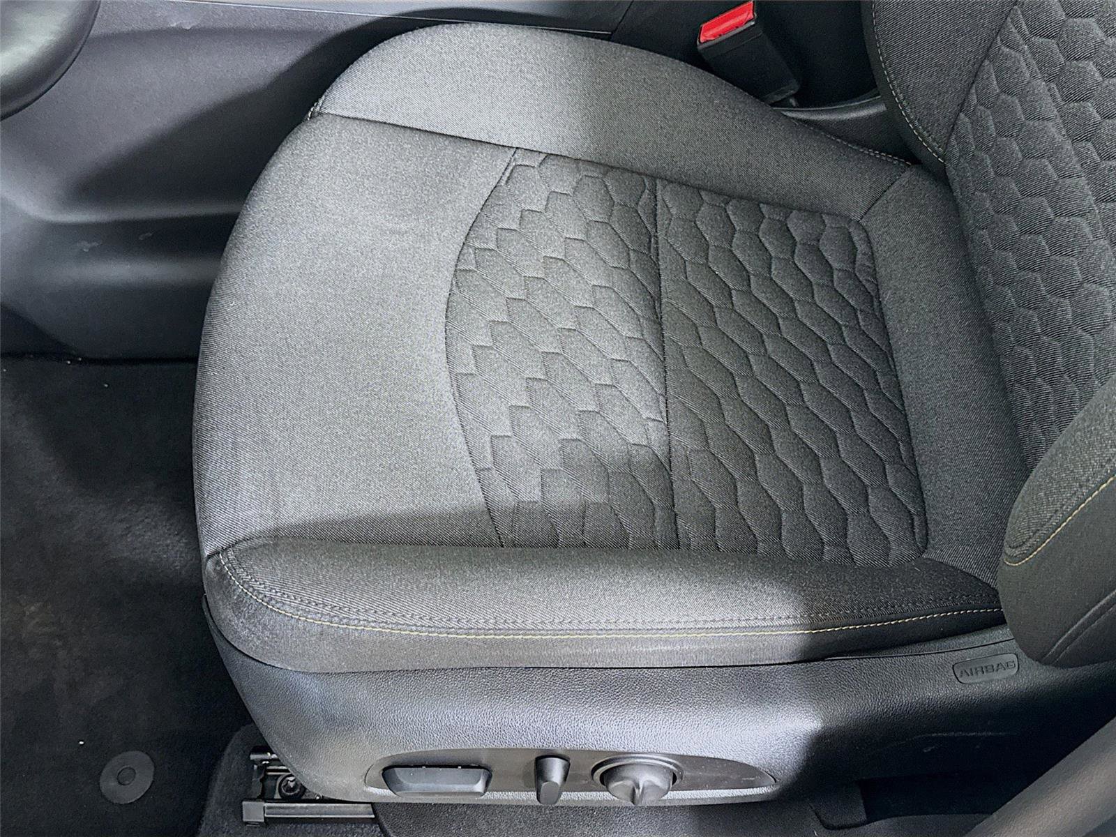 Used 2021 Chevrolet Equinox LT AWD/4WD image 19